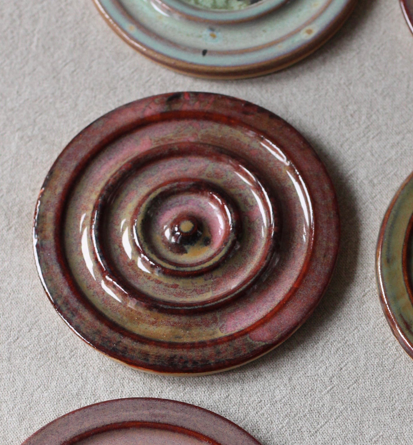Soap dishes, brown pink