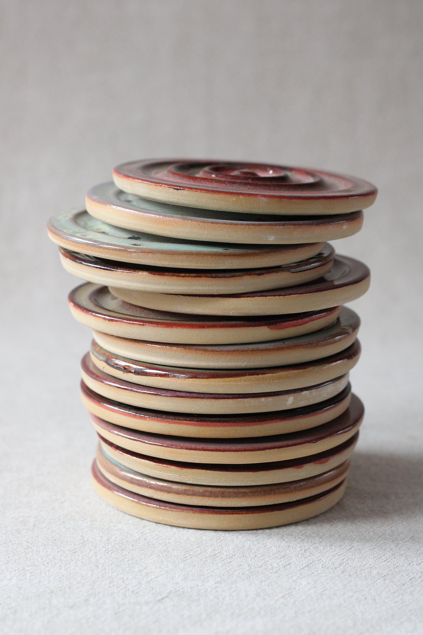 Soap dishes, pink