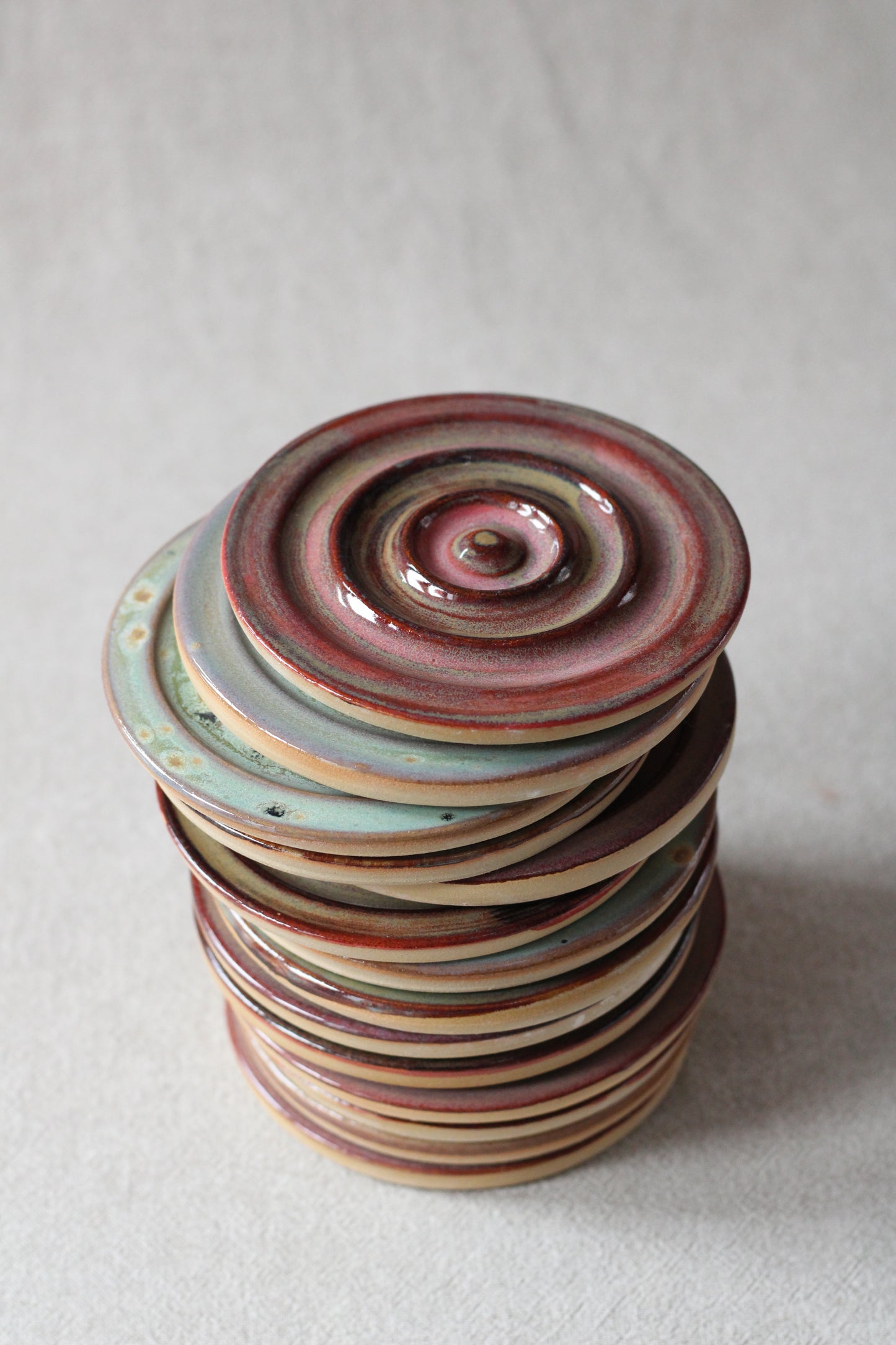 Soap dishes, brown pink