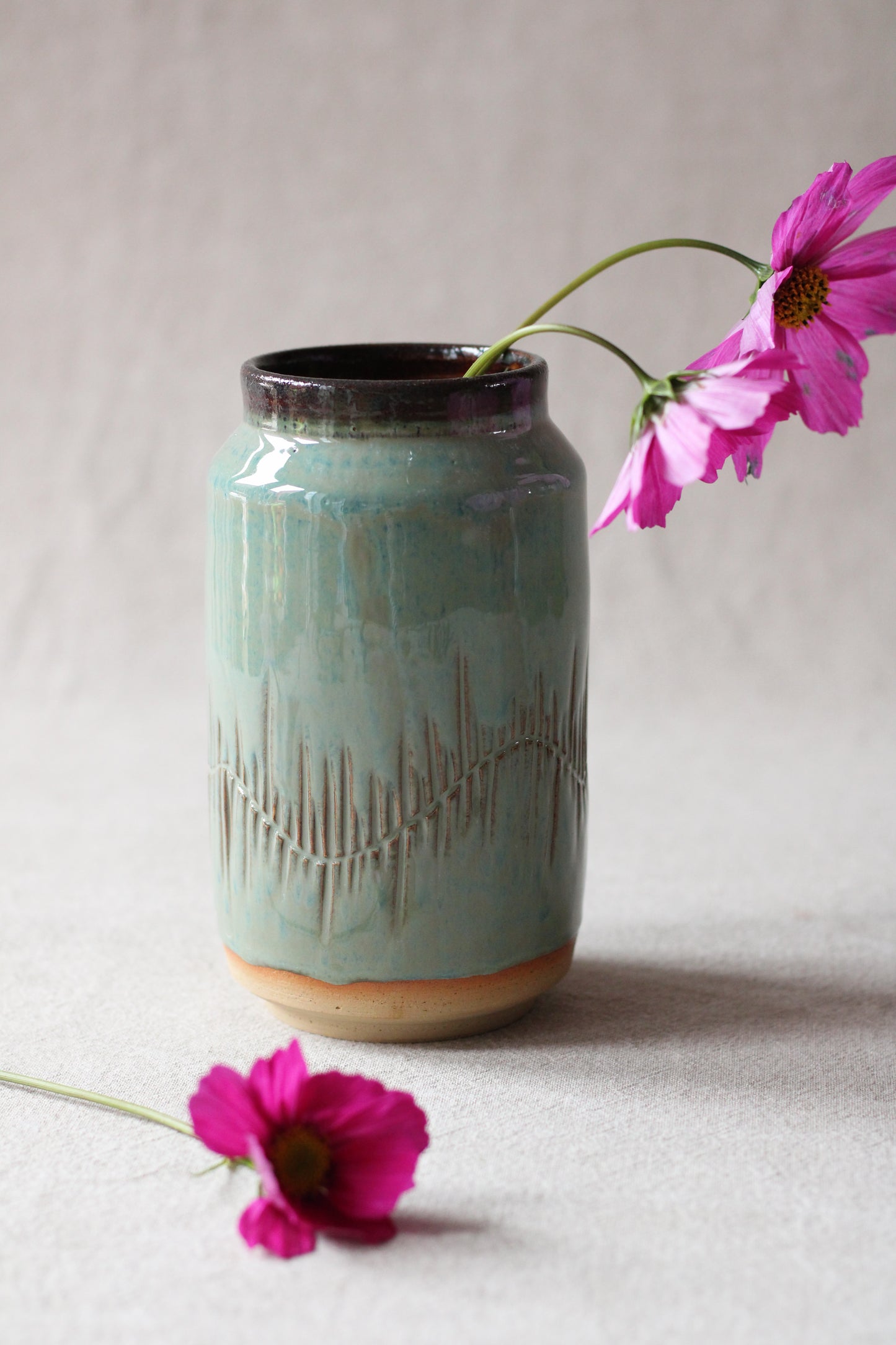 Vase Glacier, middle cylinder