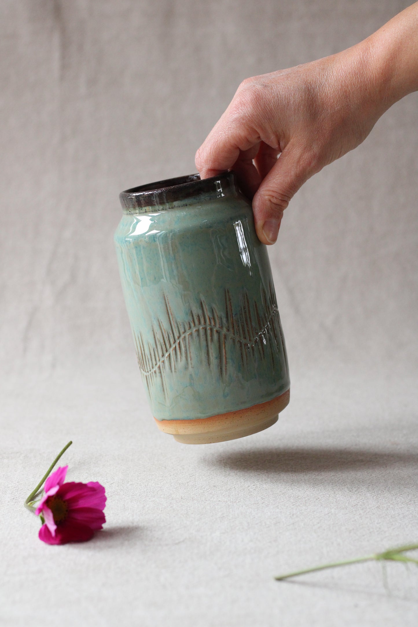 Vase Glacier, middle cylinder